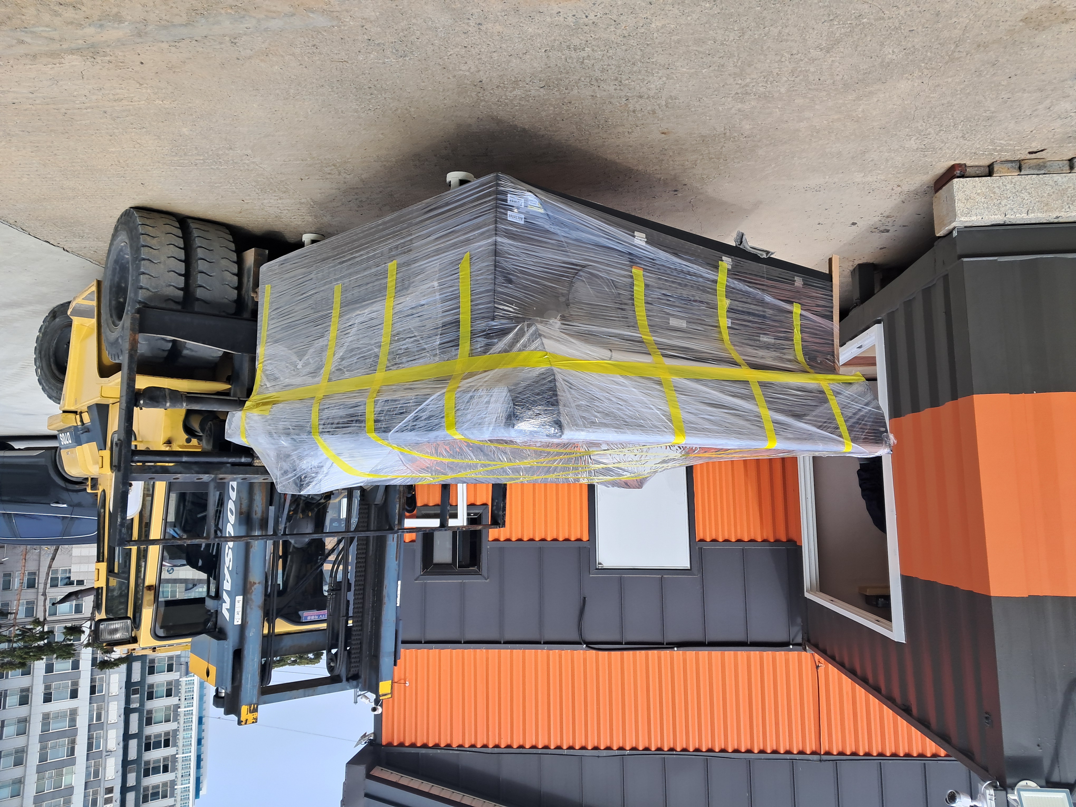 김해 디고트 오토컷 평판재단기 F1612 설치완료 첨부파일 : 1736843431_7.jpg