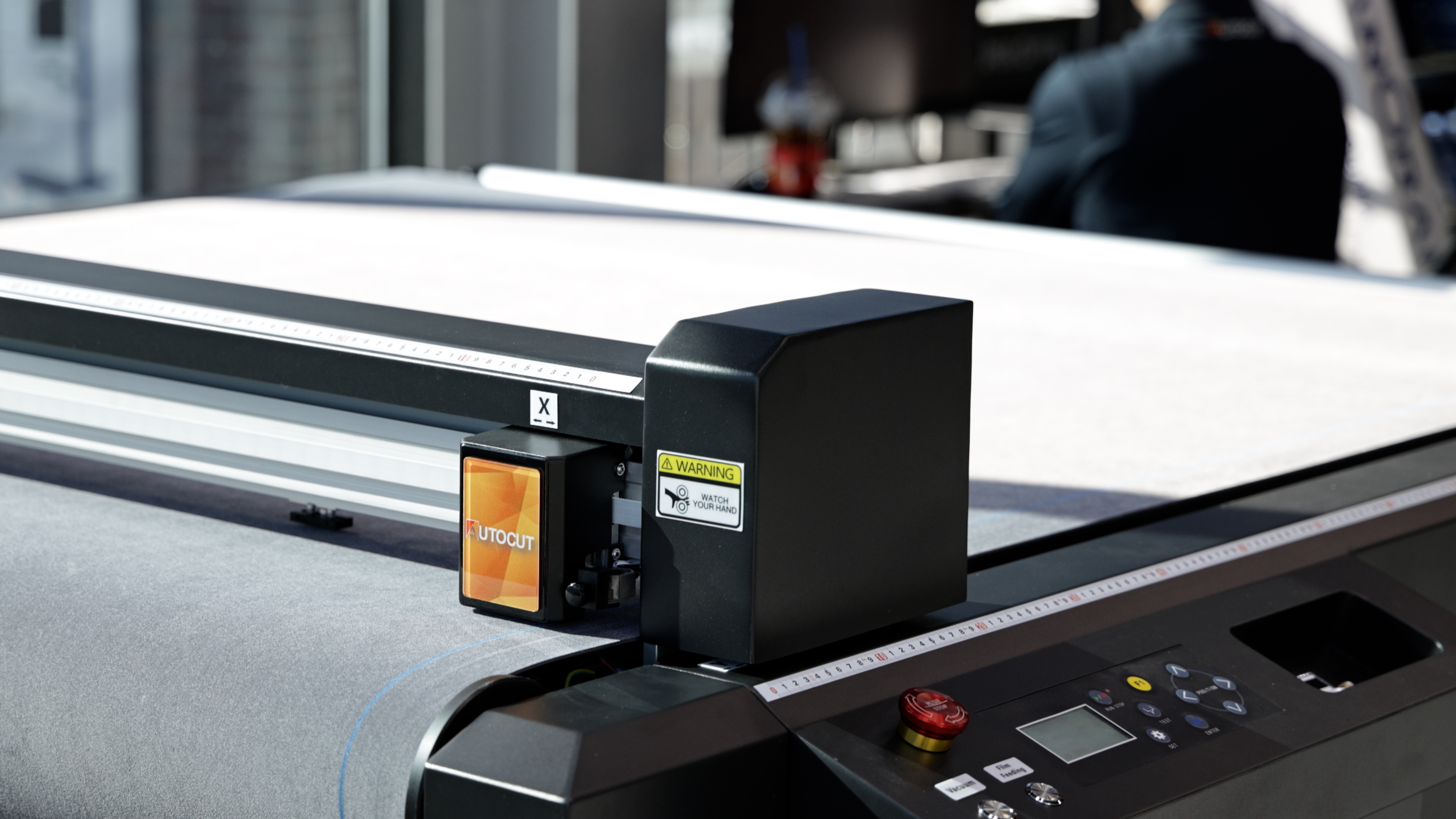 대전 스카이썬팅 F1612 평판재단기 설치 완료 첨부파일 : 1767839256_11.jpg