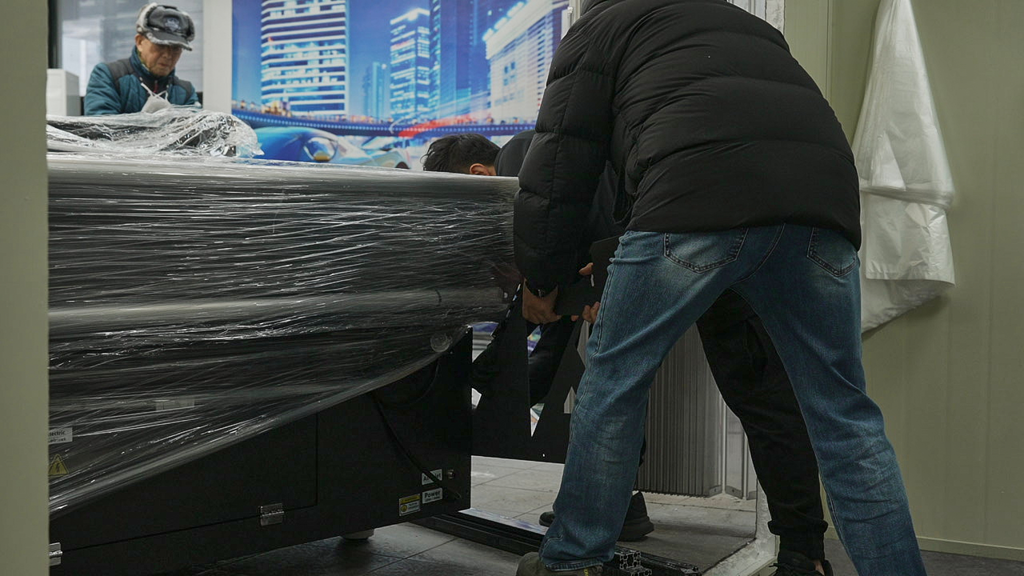 인천 뉴본 F1612 평판재단기 설치 첨부파일 : 1772770936_7.jpg