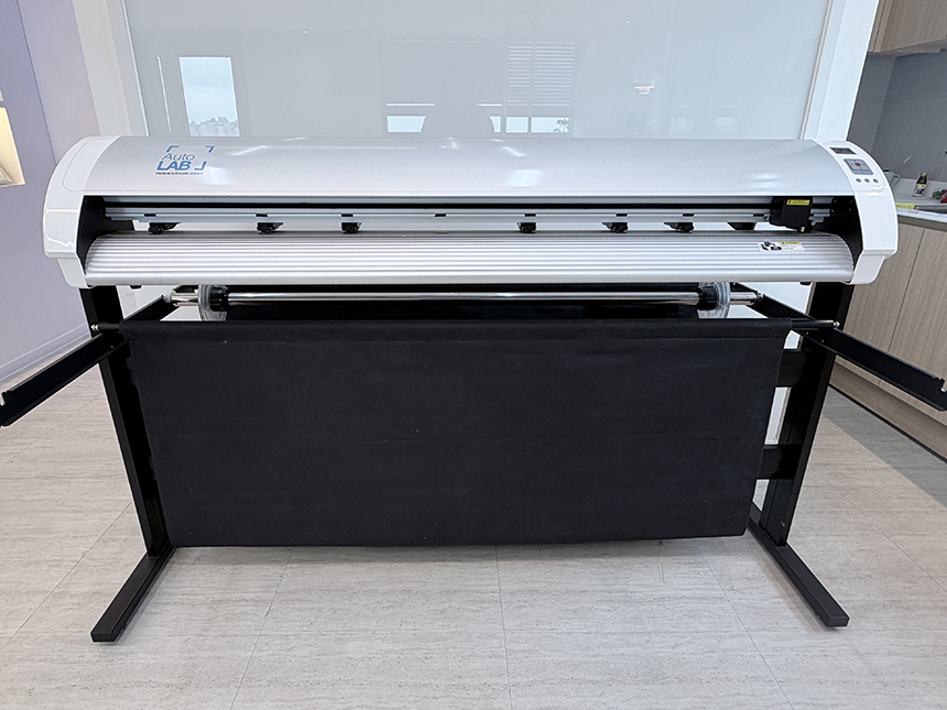 [중고 판매] 오토랩 (PPF장폭재단기) 첨부파일 : 1776750962_1.jpg